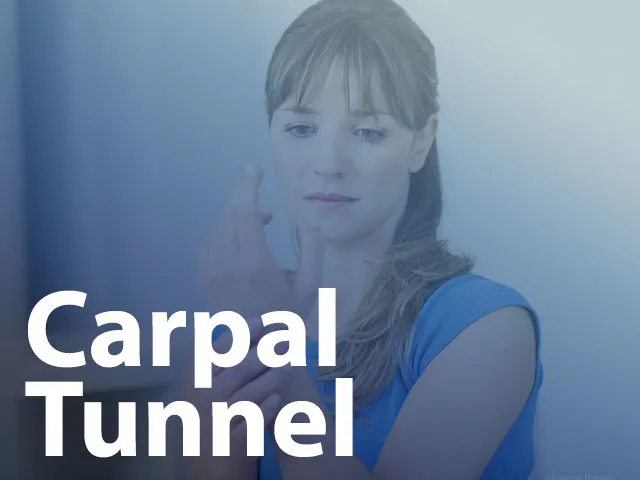 Woman with carpal tunnel pain